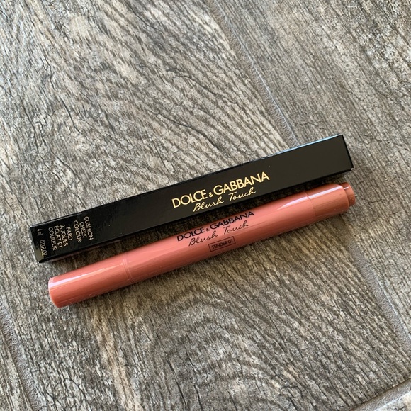 blush touch dolce gabbana